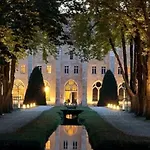 Cocoon Retreat Chantilly